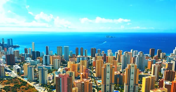 Apartman Primavera Benidorm sa terasom i kuhinjom, blizu Casino Mediterraneo i Aqualandia, regija Alikante