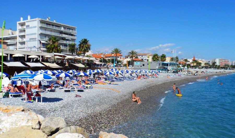 Apartman sa klimom i balkonom blizu Beach du Port, Cros-de-Cagnes, Azurna obala, Francuska