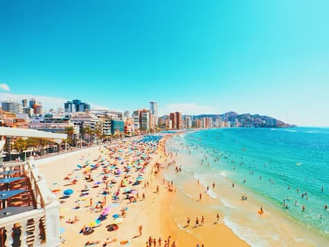 Apartman Islandia Fincas Arena sa bazenom i parkingom, blizina Plaza Mayor, Benidorm, Alicante regija